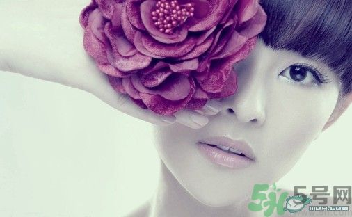 怎么快速畫出敲門妝？敲門妝要怎么畫？