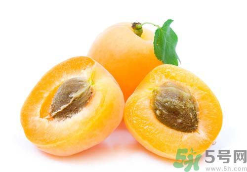 春天吃枇杷可以減肥嗎？吃枇杷減肥怎么樣？