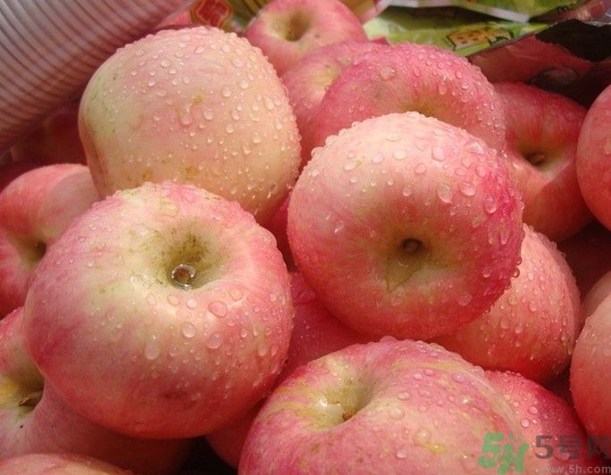 晚上9點(diǎn)以后可以吃蘋果嗎？晚上吃蘋果好不好？