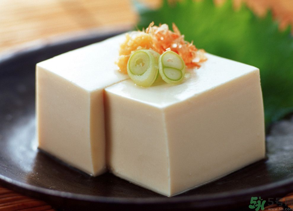 菠菜和豆腐能一起吃嗎？菠菜和豆腐一起吃會(huì)得腎結(jié)石嗎？