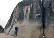 天涯海角附近有什么實惠吃海鮮的餐廳？天涯海角吃海鮮可以去哪里？