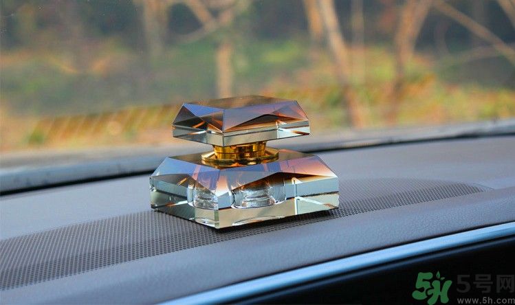 車載香水有毒嗎？如何挑選健康的車載香水？