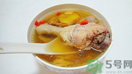 煲湯用什么鍋好？燉雞湯用什么鍋好呢？