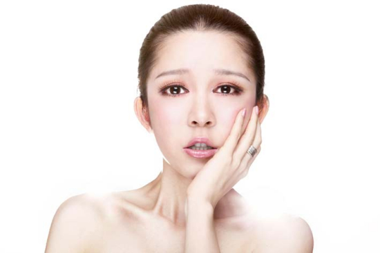 蘭薇兒水漾CC霜怎么樣？蘭薇兒水漾CC霜好用嗎？