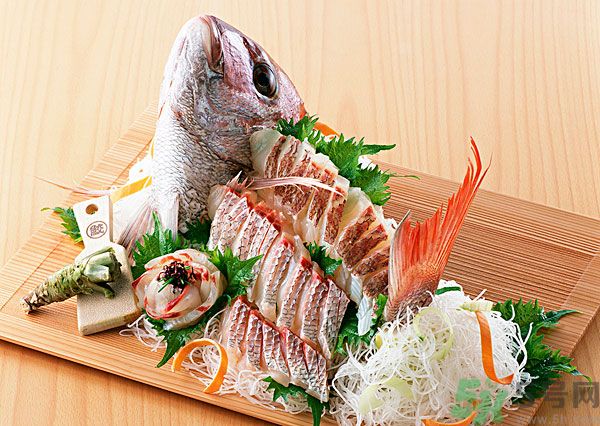 生魚片的做法是什么？如何自制生魚片？