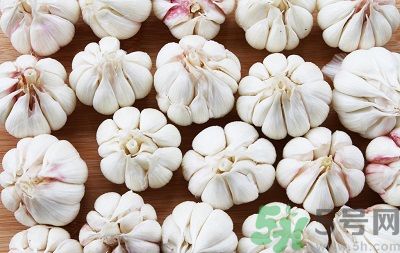 拉肚子能吃大蒜？腹瀉能吃大蒜嗎？