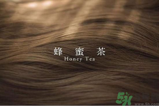 第一次自己染頭發(fā) 今年流行發(fā)色要怎么染？