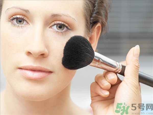 化妝刷如何使用效果好？化妝刷該怎么保養(yǎng)？