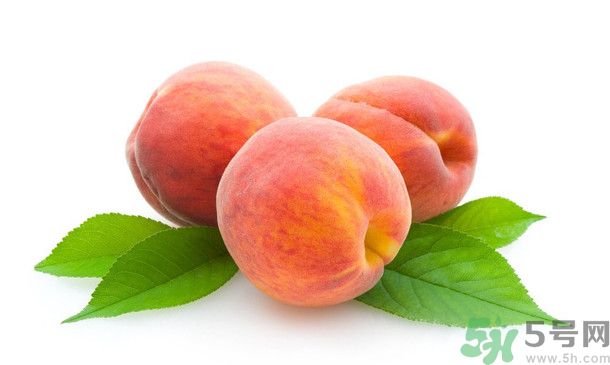 桃子上有紅點能吃嗎？桃子上有黑點可以吃嗎？