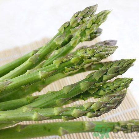 吃蘆筍有什么好處？蘆筍有什么營養(yǎng)價(jià)值？