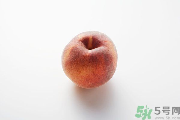 咳嗽能吃桃子嗎？咳嗽吃桃子好嗎？