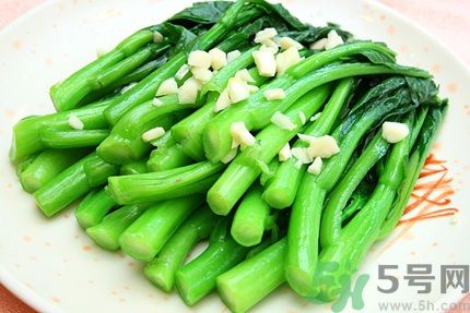 炒青菜為什么發(fā)黑？炒青菜發(fā)黑怎么辦？