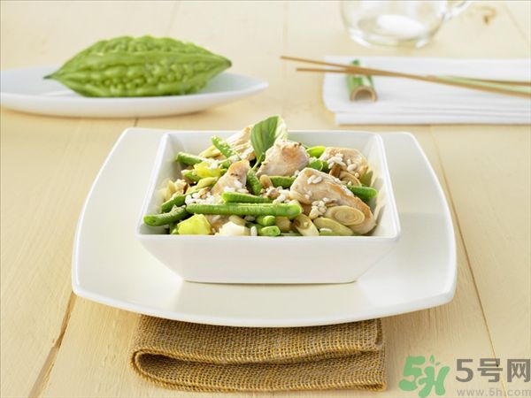 夏天吃苦瓜有什么好處？夏天吃苦瓜好嗎？
