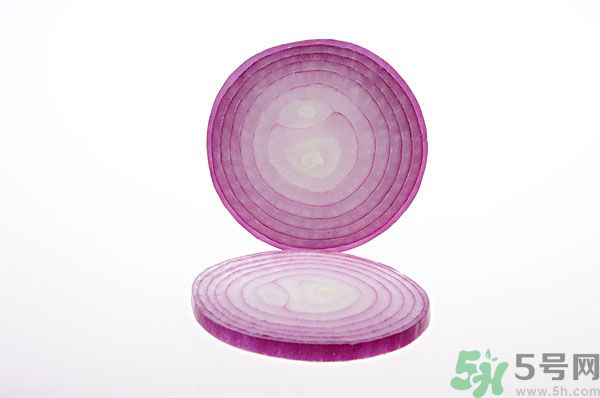 吃洋蔥上火嗎？吃洋蔥會上火嗎？