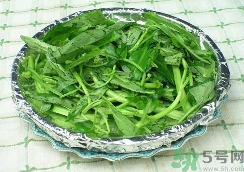空心菜泡水了還能吃嗎？泡水的空心菜可以吃嗎？