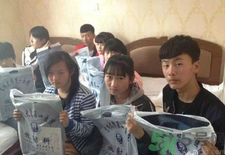 初中生全體甲醛中毒是怎么回事？初中生全體甲醛中毒是哪個學(xué)校？