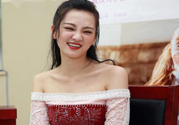 武大?；ㄇ寮儾辉?武大校花整過容嗎？