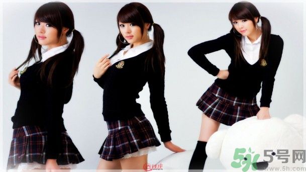 北大醫(yī)學(xué)部強(qiáng)制女生跳短裙操是怎么回事？