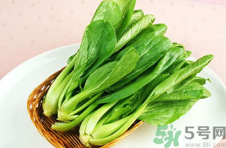 炒豆芽菜欠火候可以吃嗎？炒豆芽菜沒(méi)熟可以吃嗎？