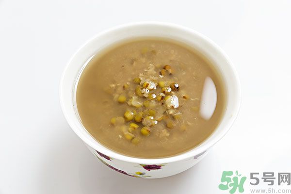 綠豆煮出來為什么是紅色的？怎么煮綠豆湯不發(fā)紅？