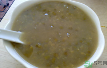 綠豆煮出來為什么是紅色的？怎么煮綠豆湯不發(fā)紅？