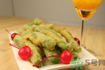 四季豆早期中毒的癥狀有哪些？吃四季豆中毒了怎么辦？