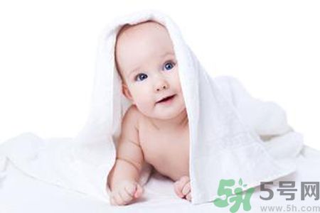 寶寶可以用清涼油嗎？寶寶多大了可以用清涼油？