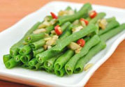 豆角沒熟可以吃嗎？吃沒熟的豆角會(huì)中毒嗎？