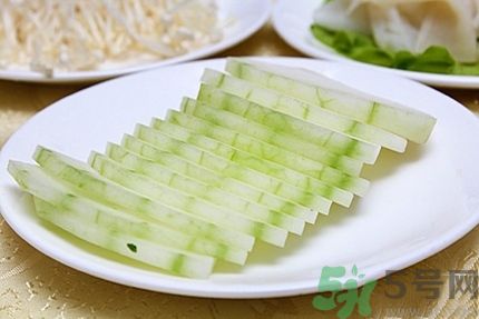 冬瓜和皮蛋一起吃能降火嗎？冬瓜能和皮蛋一起吃嗎？