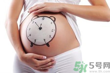 工作的孕婦什么時候停止工作比較好？孕婦可以工作嗎？