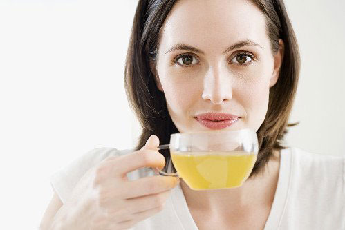 請(qǐng)問孕婦可以喝紅茶嗎?孕婦喝紅茶對(duì)胎兒有什么影響