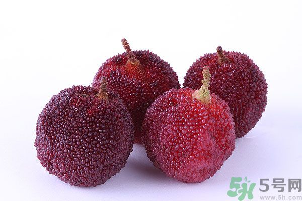 吃楊梅過(guò)敏怎么辦？楊梅過(guò)敏癥狀有哪些？