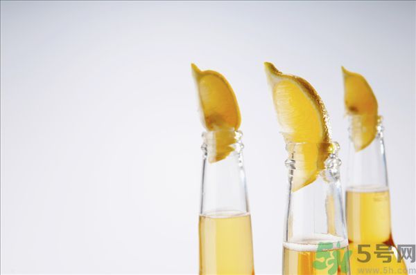 腎結(jié)石能喝冰啤酒嗎？腎結(jié)石喝啤酒好嗎？