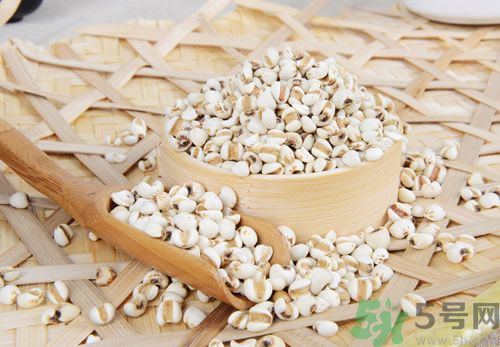經(jīng)期可以喝薏米水嗎？經(jīng)期喝薏米水會(huì)不會(huì)肚子痛？