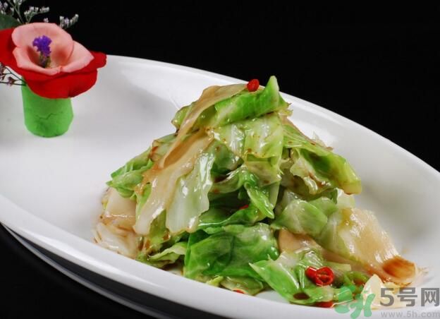 經期可以吃包菜嗎？經期吃包菜會肚子痛嗎？