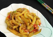 做完月子可以吃涼皮嗎？坐月子可以吃涼皮嗎？