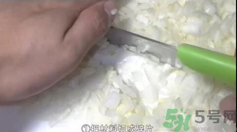 我的滑板鞋蛋包飯怎么做？我的滑板鞋蛋包飯的做法。