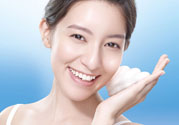 優(yōu)美成分零負擔清透水感凝霜適合什么年齡？優(yōu)美成分零負擔清透水感