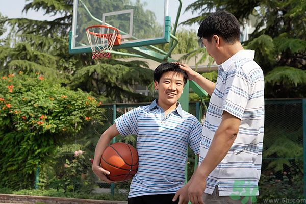 喝啤酒會(huì)影響身高嗎？喝啤酒會(huì)長(zhǎng)不高嗎？