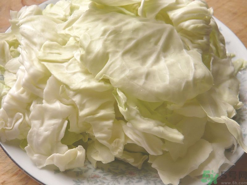 包菜榨汁要加水嗎？包菜汁怎么做？