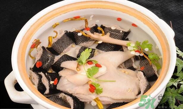 蛇肉上的寄生蟲怎么去除？蛇肉上有寄生蟲怎么辦？