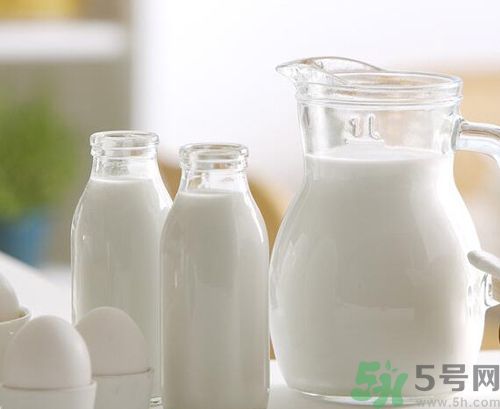 吃山楂可以喝牛奶嗎？山楂能和牛奶一起吃嗎？