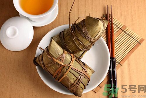 竹筒粽子和普通粽子哪個(gè)好？竹筒粽子更有營(yíng)養(yǎng)嗎？