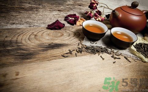 決明子泡水喝可以降火嗎？喝決明子茶可以清火嗎？