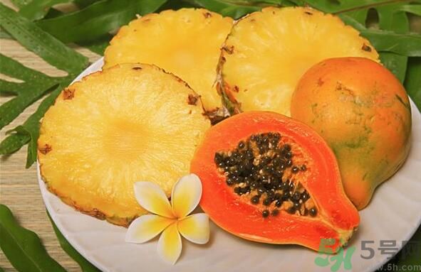 木瓜可以和菠蘿一起吃嗎？木瓜和菠蘿一起吃有什么影響？