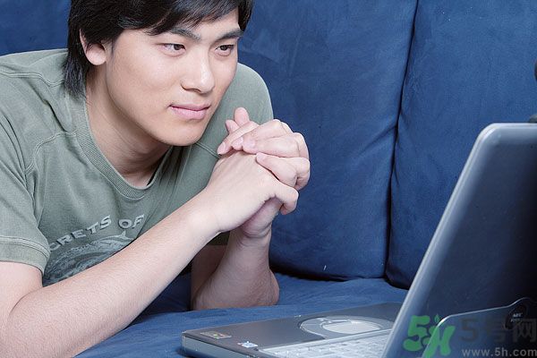 15歲可以用防曬霜嗎？15歲用防曬霜好不好？