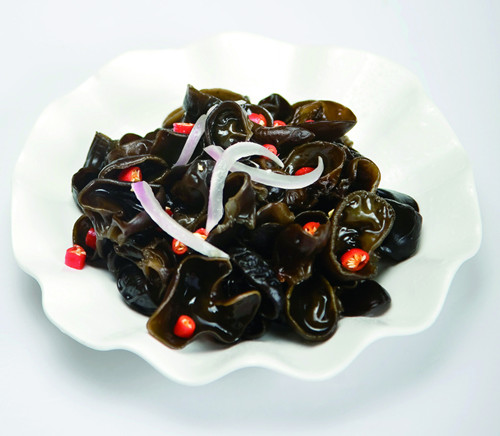 木耳沒煮熟能吃嗎?木耳沒熟會(huì)中毒嗎