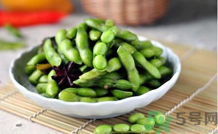 毛豆怎么煮不變黃？毛豆怎么煮不變黑？