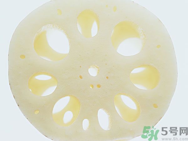 蓮藕里面的泥怎么清理？蓮藕里面的泥巴怎么洗？