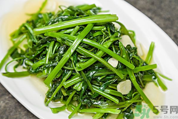 空心菜是菠菜嗎？空心菜是不是菠菜？
